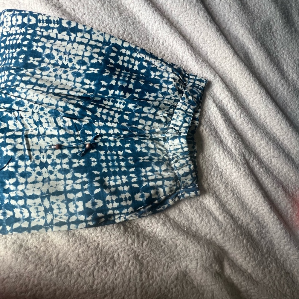 Blue and White Patterned Skirt